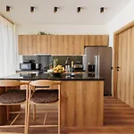Hypnotic Thermal With Private Villa