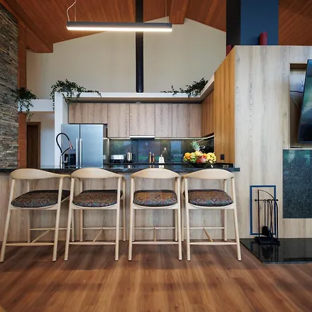 Hypnotic Thermal With Private Banya (Blagoevgrad)