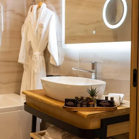 Луксозна вила Hypnotic Thermal With Private