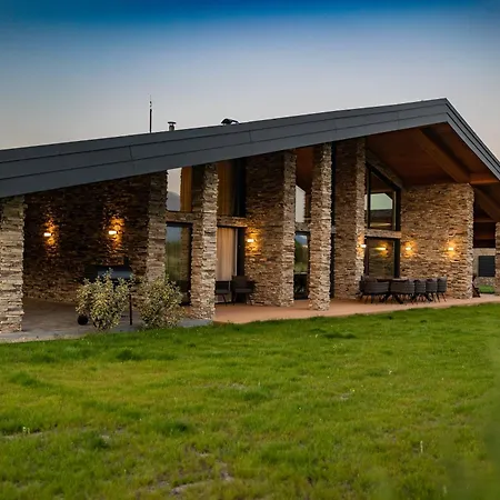 Hypnotic Thermal With Private * Banya (Blagoevgrad)