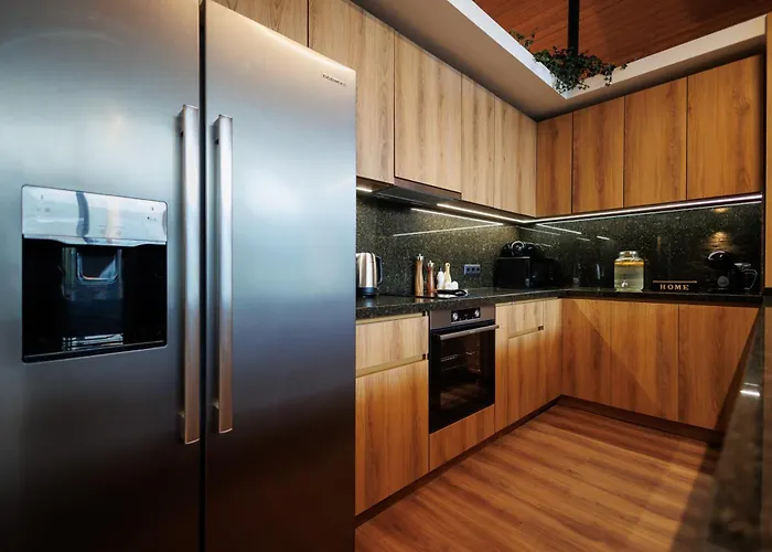 Hypnotic Thermal With Private Banja