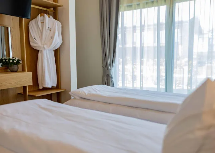 Hypnotic Thermal With Private *