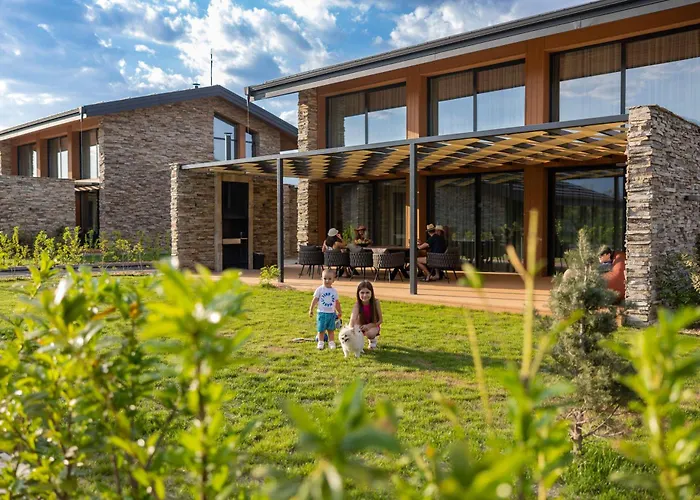 Vila Hypnotic Thermal With Private